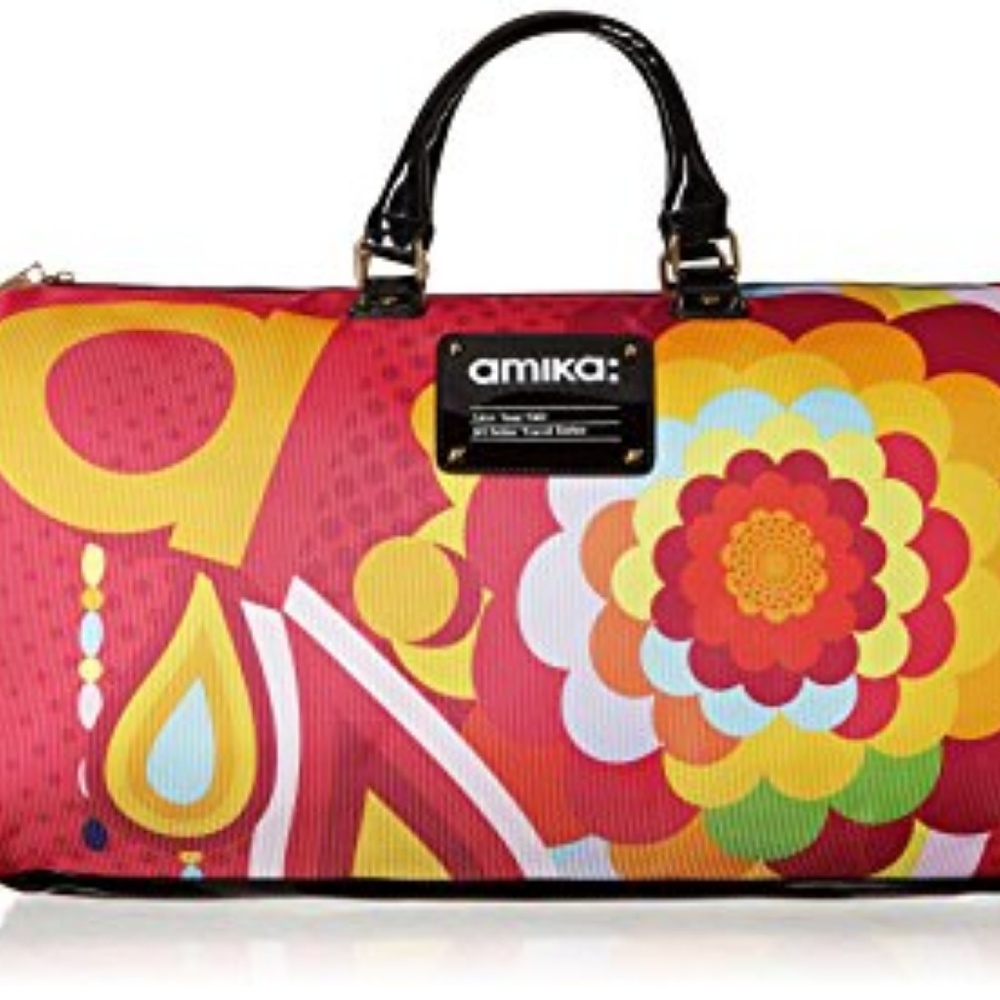 NWOT Amika Signature Duffle Bag, Oblpihica Print